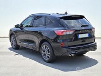 Usata Ford Kuga ST-Line 190 CV (139 kW) 2022 Nero metallizzato SUV
