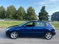 Usata Mazda 3 105 CV (77 kW) 2003 Blu/azzurro Berlina