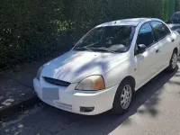 Usata Kia Rio 82 CV (60 kW) 2003 Bianco Berlina