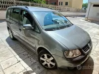 Usata VW Touran 105 CV (77 kW) 2006 Monovolume