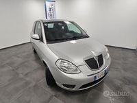 Usata Lancia Ypsilon 60 CV (44 kW) 2010 Grigio Utilitaria