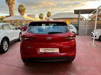 Usata Hyundai Tucson Comfort 115 CV (84 kW) 2016 Rosso SUV
