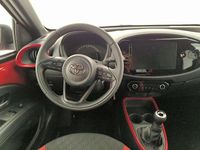 Nuova Toyota Aygo X Trend 72 CV (52 kW) 2025 Chili red & black met SUV