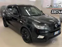 Usata SsangYong Tivoli 116 CV (85 kW) 2017 Nero SUV