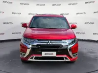 Usata Mitsubishi Outlander P-HEV 224 CV (164 kW) 2019 Rosso SUV