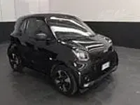 Usata Smart ForTwo Electric Drive Passion 60 kW (82 CV) 2021 Nero Utilitaria
