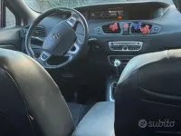 Usata Renault Scenic E-Tech XMOD 110 CV (80 kW) 2012 Grigio Utilitaria