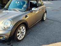 Usata Mini Cooper D 116 CV (85 kW) 2013 Marrone Utilitaria