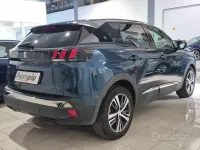 Usata Peugeot 3008 Allure 131 CV (96 kW) 2023 Grigio SUV