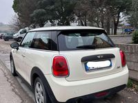 Usata Mini ONE 102 CV (75 kW) 2016 Bianco Utilitaria