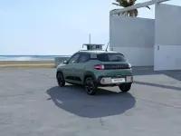 Nuova Dacia Spring Extreme 47 kW (65 CV) 2026 Verde Utilitaria