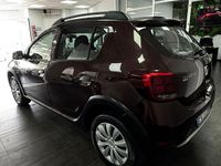 Usata Dacia Sandero 90 CV (66 kW) 2017 Marrone Berlina