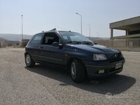 usata Renault Clio 1.8i 16V