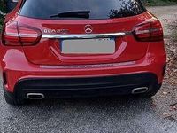 Usata Mercedes GLA200 Premium 156 CV (114 kW) 2020 Rosso SUV