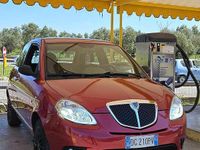 Usata Lancia Ypsilon 75 CV (55 kW) 2007 Rosso Utilitaria