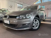 Usata VW Golf VII Trendline 86 CV (63 kW) 2015 Marrone Berlina