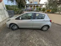 Usata Toyota Yaris Hybrid Active 75 CV (55 kW) 2015 Berlina