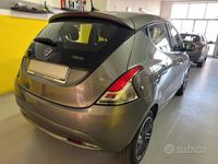 Usata Lancia Ypsilon S 69 CV (50 kW) 2022 Grigio Utilitaria