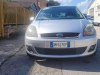 Usata Ford Fiesta 75 CV (55 kW) 2008 Berlina