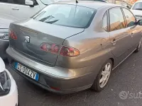 Usata Seat Cordoba Sport 130 CV (95 kW) 2004 Grigio Berlina