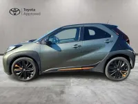 Usata Toyota Aygo X Limited 72 CV (52 kW) 2022 Cardamom green & black SUV