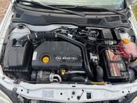 Usata Opel Astra 80 CV (58 kW) 2005 Bianco Station wagon