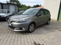 Usata Renault Scénic 110 CV (80 kW) 2016 Marrone Monovolume