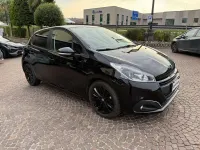 Usata Peugeot 208 75 CV (55 kW) 2018 Nero Utilitaria