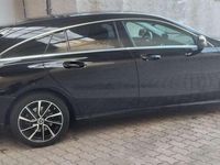 Usata Mercedes CLA200 Shooting Brake 136 CV (100 kW) 2017 Nero Station wagon