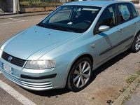 Usata Fiat Stilo 103 CV (75 kW) 2002 Grigio Berlina