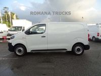 Usata Opel Vivaro 120 CV (88 kW) 2024 Bianco pastello Monovolume