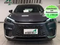 Nuova Lexus LBX 136 CV (100 kW) 2026 Sonic chrome SUV
