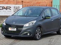 Usata Peugeot 208 Allure 82 CV (60 kW) 2015 Grigio Utilitaria