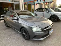 Usata Mercedes A180 109 CV (80 kW) 2015 Grigio Berlina