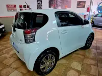 Usata Toyota iQ Lounge 68 CV (50 kW) 2009 Bianco Utilitaria
