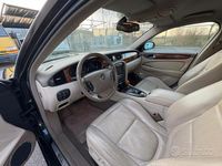 Usata Jaguar XJ 237 CV (174 kW) 2003 Nero Berlina