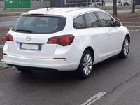 Gebraucht Opel Astra Cosmo 120 PS (88 kW) 2014 Weiß Kombi