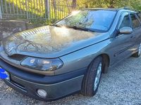 Usata Renault Laguna 64 CV (47 kW) 2000 Grigio Station wagon