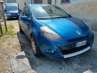 Usata Renault Clio III 101 CV (74 kW) 2010 Blu Berlina
