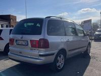 Usata Seat Alhambra Stylance 131 CV (96 kW) 2005 Argento Monovolume