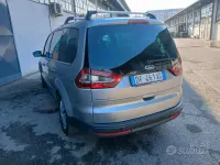 Usata Ford Galaxy 140 CV (102 kW) 2007 Grigio Monovolume