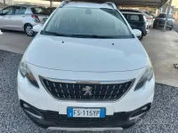 Usata Peugeot 2008 Allure 110 CV (80 kW) 2019 Bianco SUV