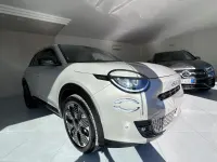 Usata Fiat 600 La Prima 100 CV (73 kW) 2025 Beige SUV