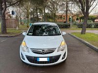 Usata Opel Corsa 75 CV (55 kW) 2011 Bianco Berlina