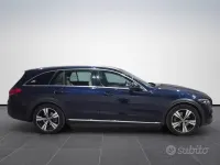 Usata Mercedes C220 Premium 200 CV (147 kW) 2022 Blu Station wagon