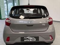 Usata Hyundai i10 67 CV (49 kW) 2022 Gray Utilitaria