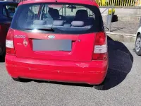 Usata Kia Picanto 65 CV (47 kW) 2007 Rosso Utilitaria