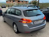 Usata Peugeot 308 131 CV (96 kW) 2020 Grigio Station wagon