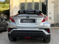 Usata Toyota C-HR Style 97 CV (71 kW) 2019 Argento SUV