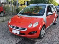 Usata Smart ForFour Passion 75 CV (55 kW) 2005 Rosso Utilitaria